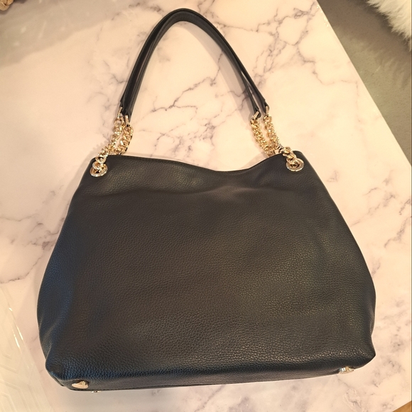 Michael Kors Jet Set Pebbled Leather Shoulder Bag - Picture 4 of 13